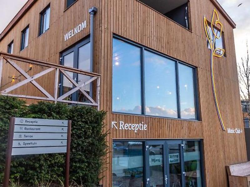 646C8BB7BFFD626F6D1380E0190C7303