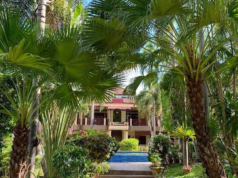 8CA7A7078F4021E981A6F4B71AF9C3D2