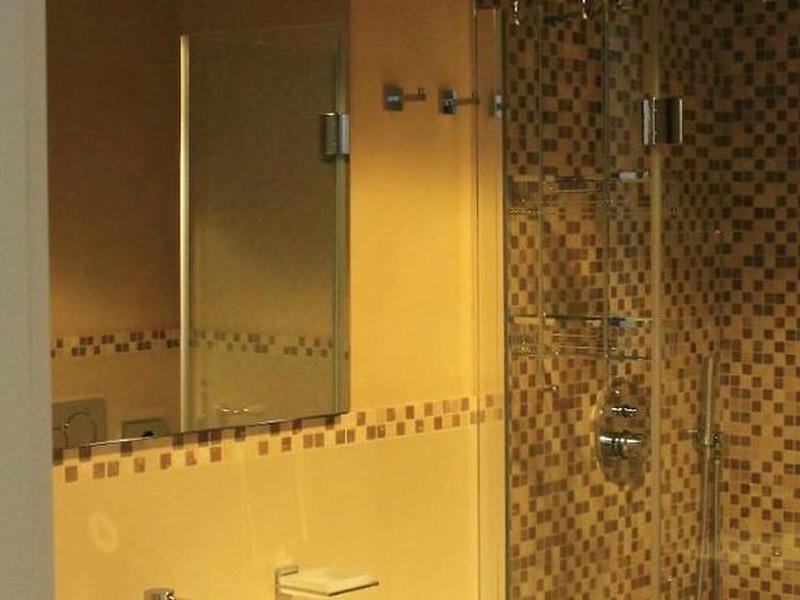 E682EB88A5DBC1BCC38B4ED0FC3AF483