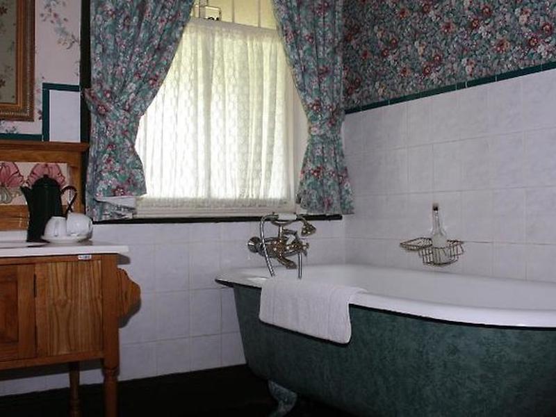 6CB261C64CE4708BCD7EDCE7C3EED79C