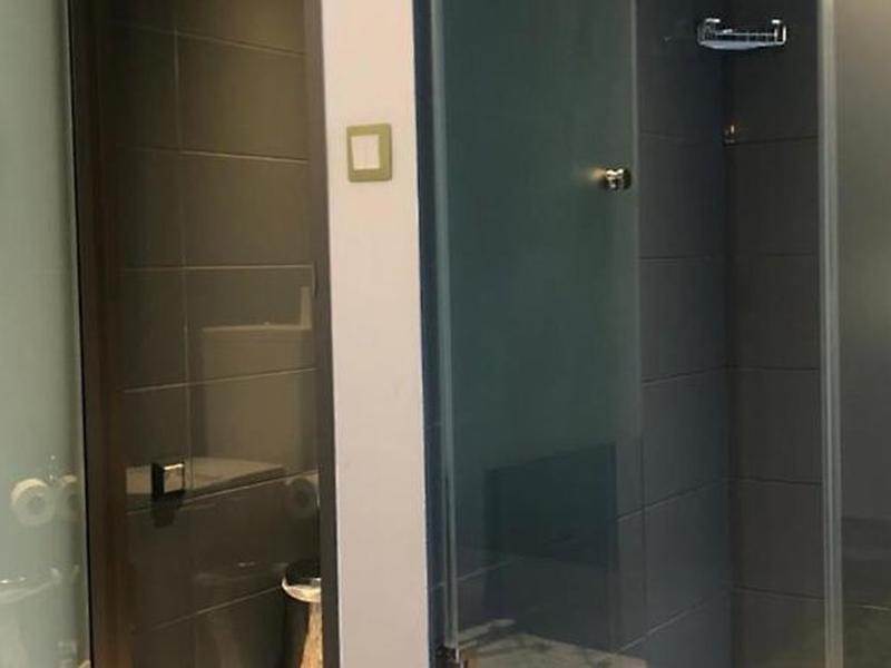 051630595F902E74D93AE4A089005CBC