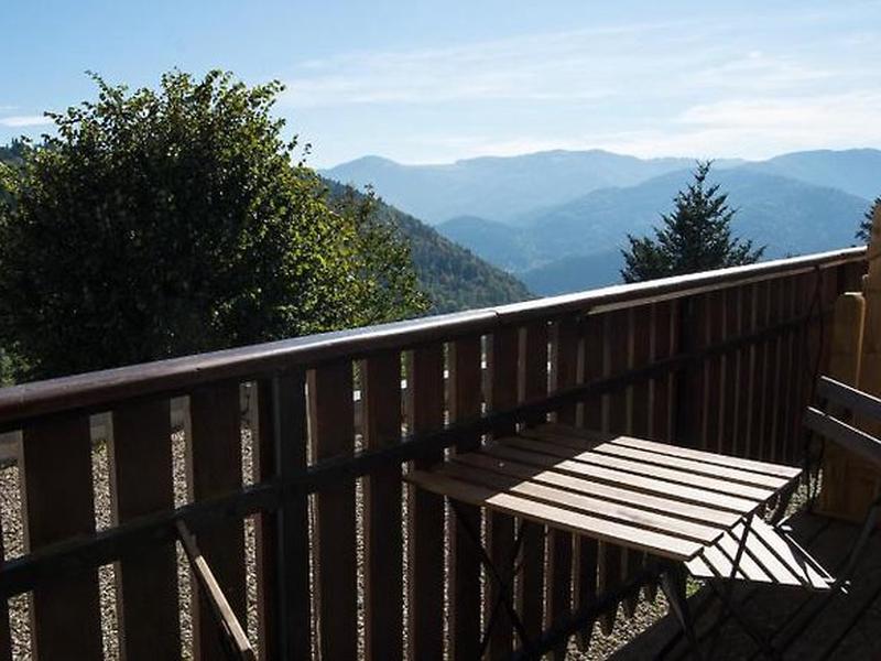 7D704EBA6B10F3AC17D99AE414202415