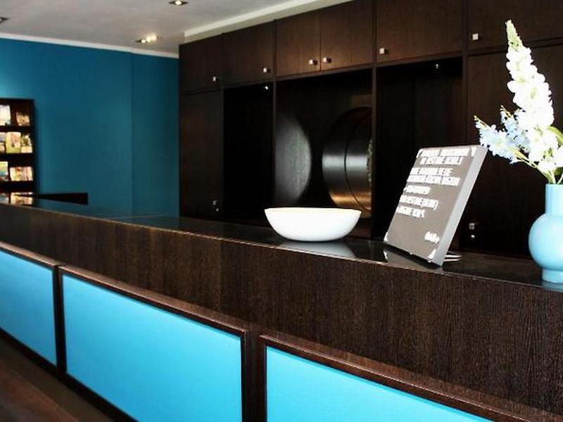 71AE7A12D215F4AB3592A538477F4780