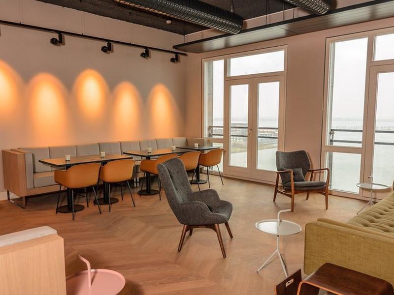 CFC398659E6350B8D4EE51757FBAAB5F