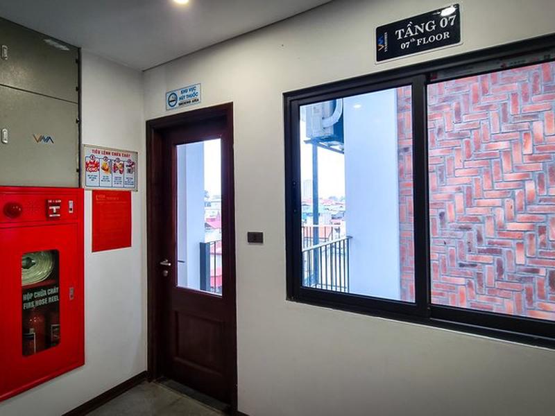 8B9025B993B1ED2B6CF9BD56174B2BCA