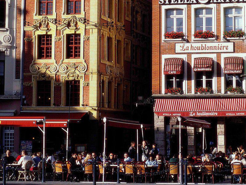 B1AF297E1FB394F6F6A870D7EE341C52