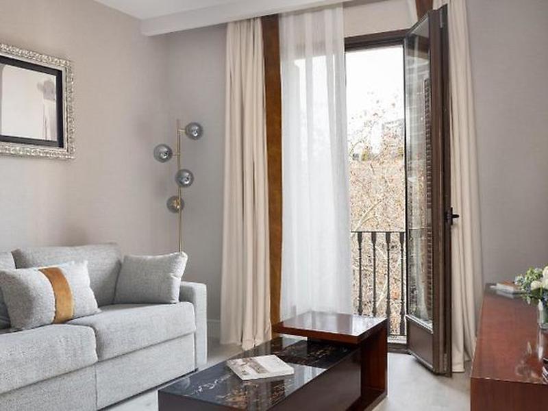 EA3A4A2B59CE2D748A8F376465AAF177