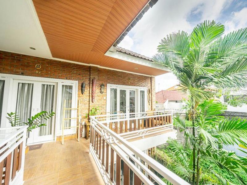 011EEEAF2168101DC68BF1789161EB5F