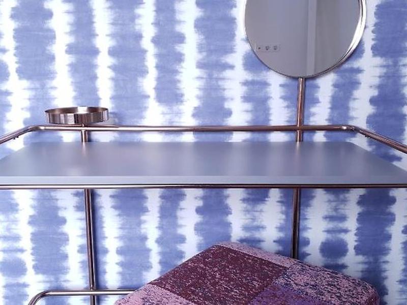 F902C242AF8AA8F9DDD9261D9642788B