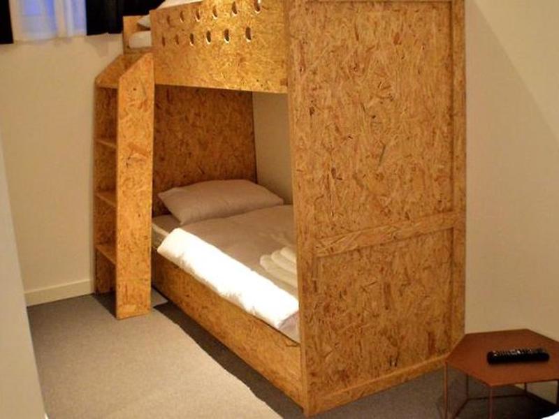 011FBD4A33B267275CF3FDAD785165DF