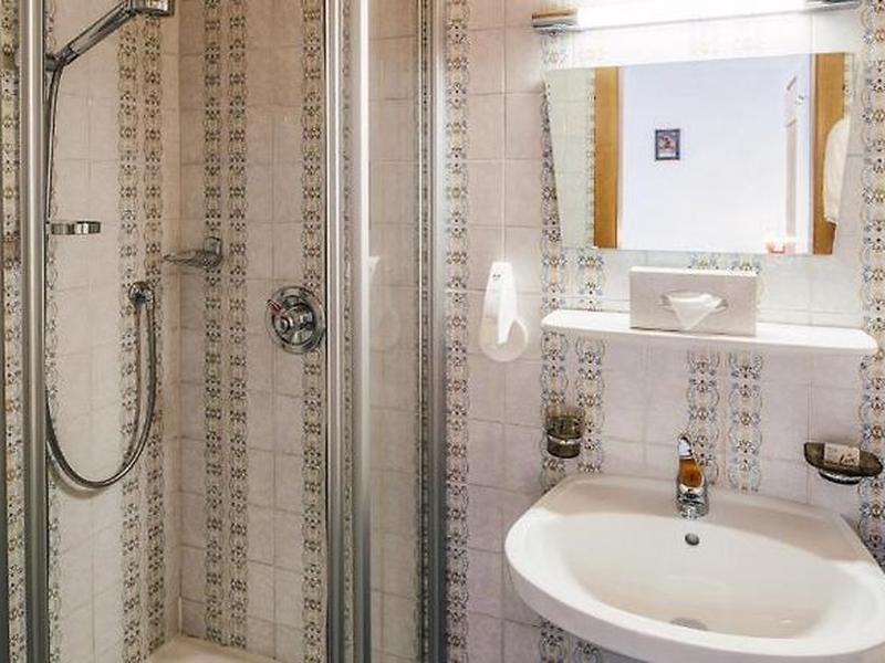 0AD6349A82FC561BDA20CE1121AD4059