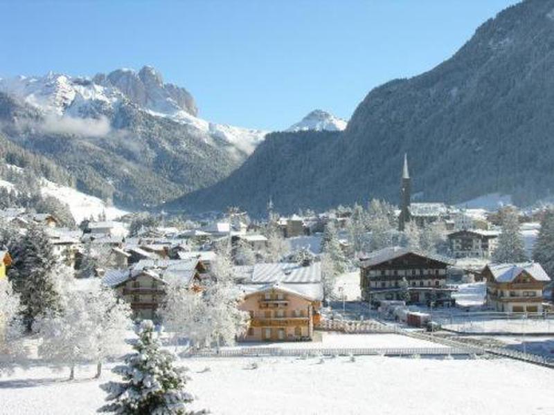 DEF5A8923290C2B1F9D370DC390E4699