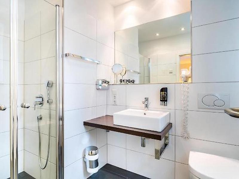 E862D41DF73763A10118B8644FF62A5D