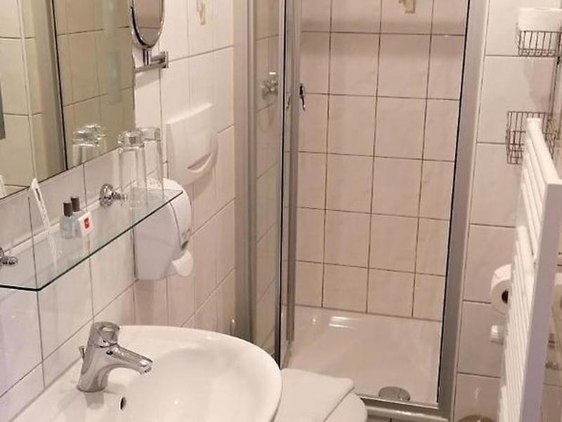 2ED626E15DBA422ADE7BAE947026D17B