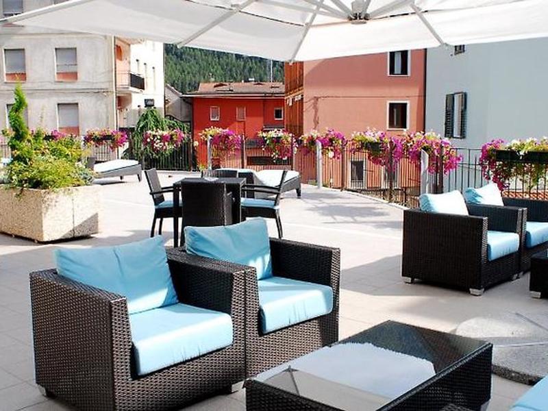 FCAB037643D0237E72453DA061E13576