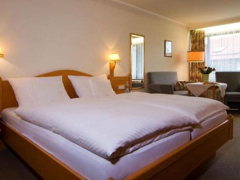 69C21A025DBF37492DA9D0D305364367