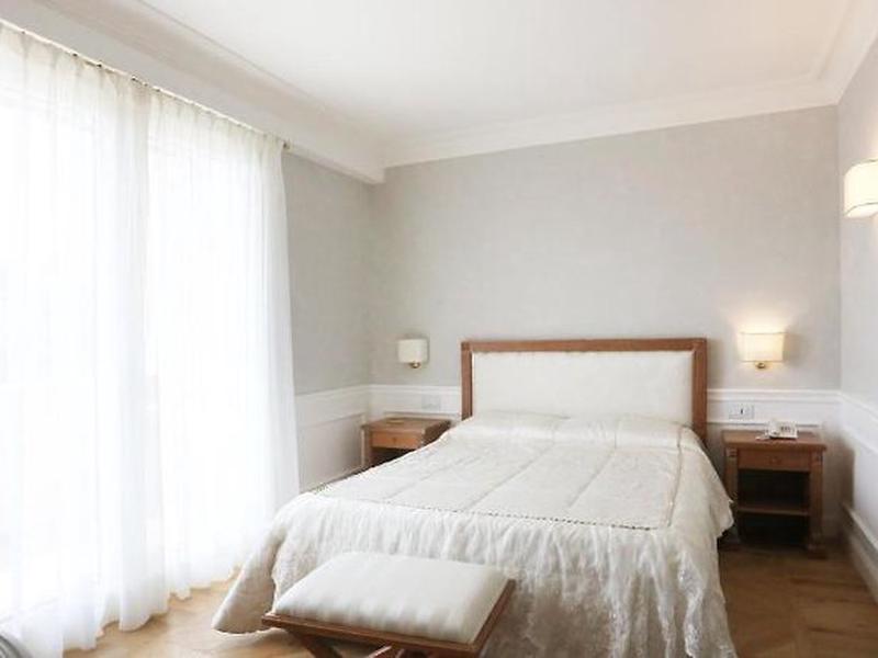 EE08102AC9C35A314DC5CFA7473B969F