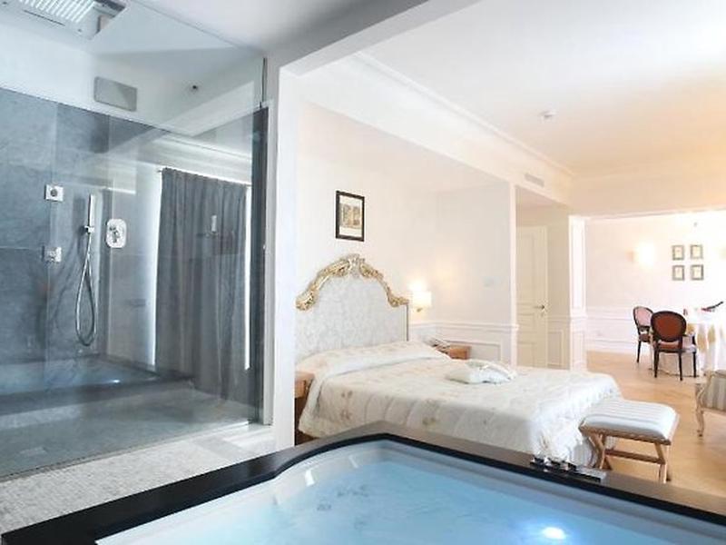 89804AD17042E81F031C3CE65703D696