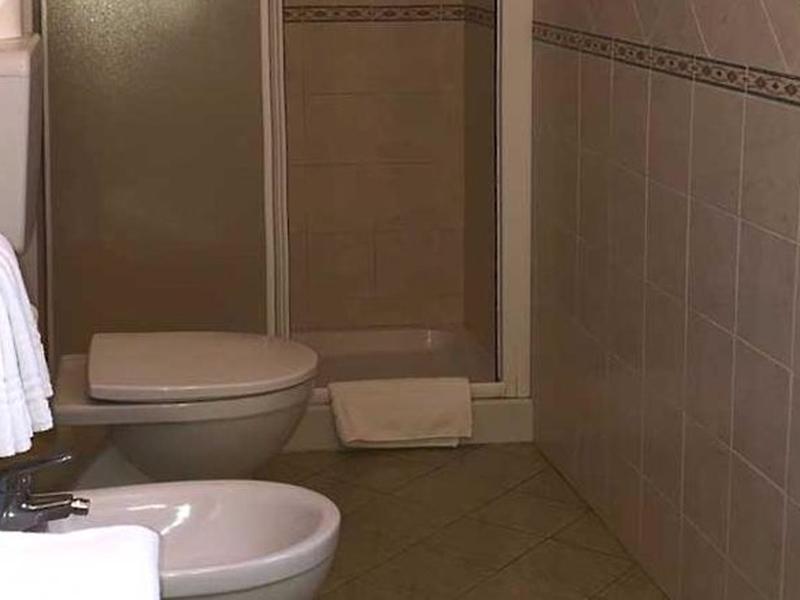 AFE70FB7A8069F16A17B82142203F0F7