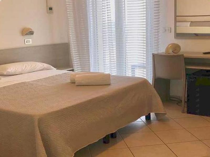 D64F42C6304B0A019C0F9F9C72D91400