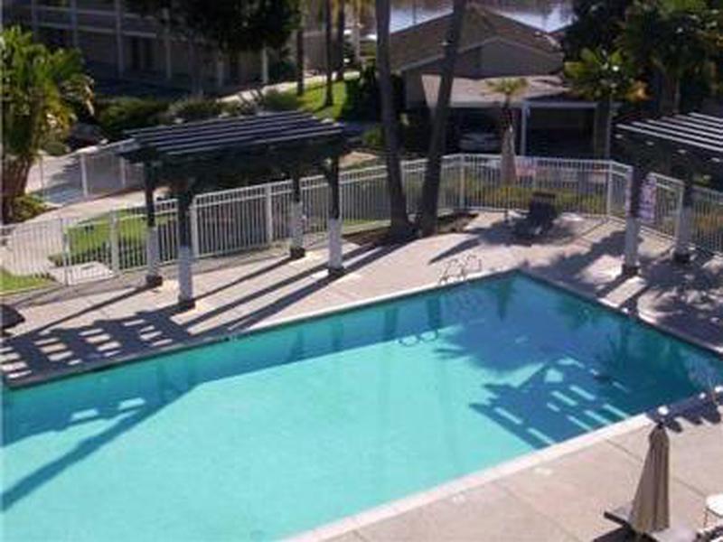 5F7725C42FF1E9F4BF5C92DC3D088503