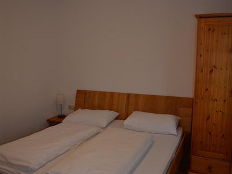 3DB78F3F5115A67E5C9274BE93EA0B4D