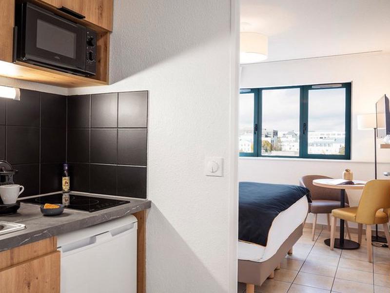 09A2FDE4C5910C8ECA6A04FE01F3B144