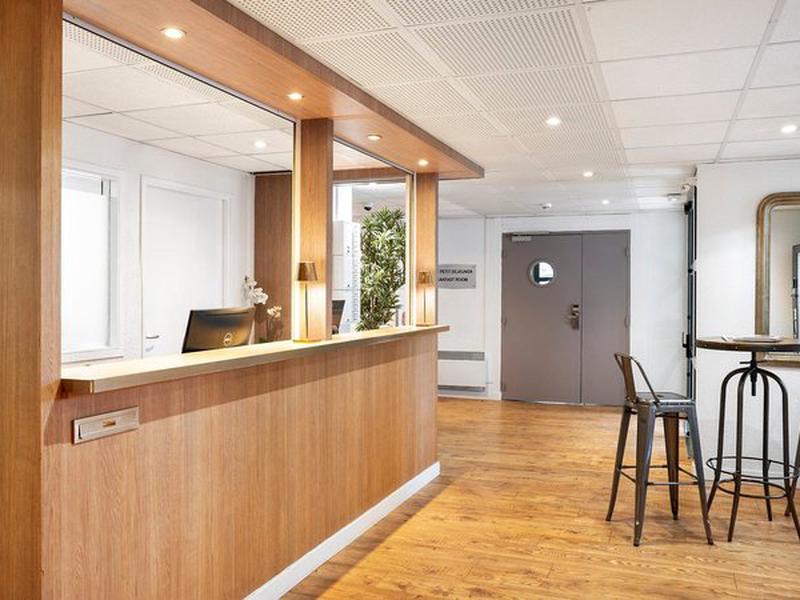 01AB2A5F49AA22AE7F270FFD19122FF2