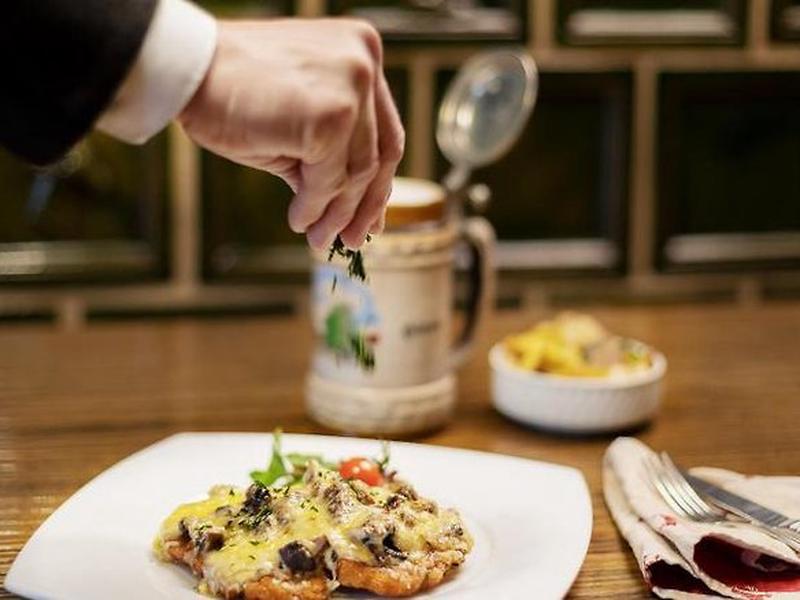 7EFBBFCF2F52E4EA9A6ABF31C7CF74B5