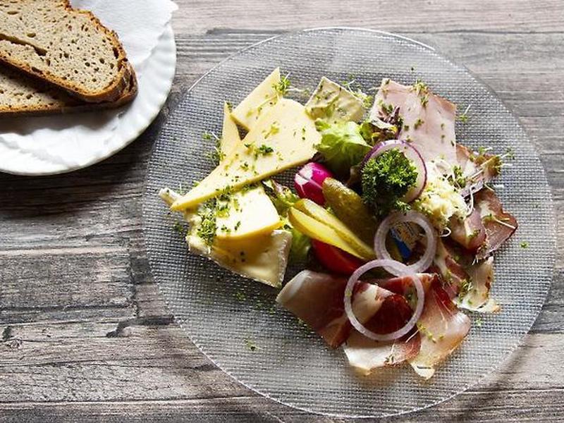 59C87F685AAAF3B359974897A036C836