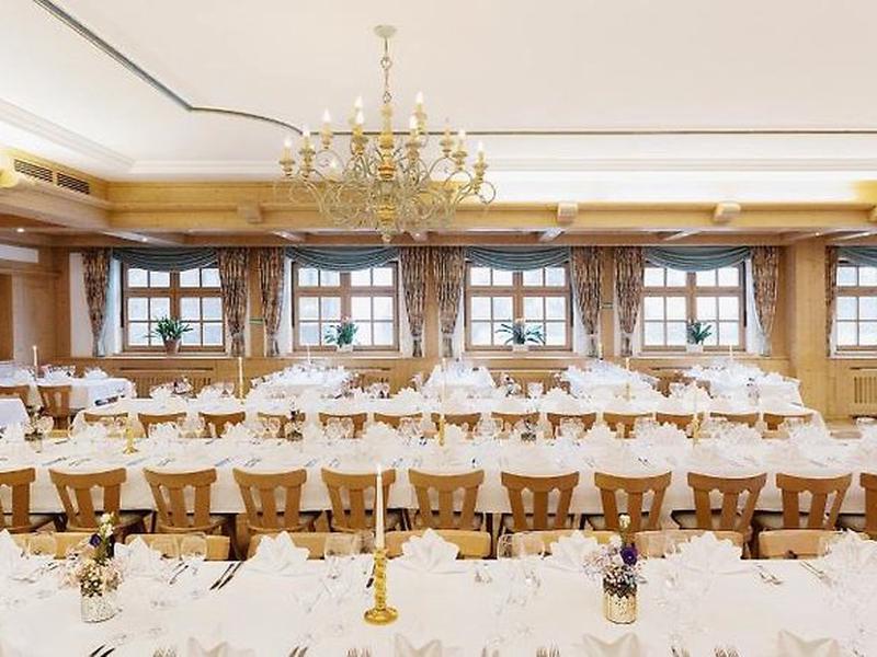 1F02332D8CF745B5EDEF99F7C4593F88