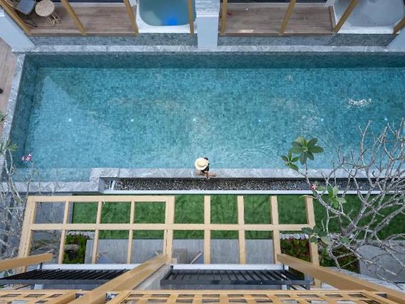 013DB9A2D5BDB770F420F6DAB8B353A4