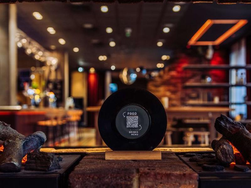 5C2C845456A35B20E548E75964891BA4