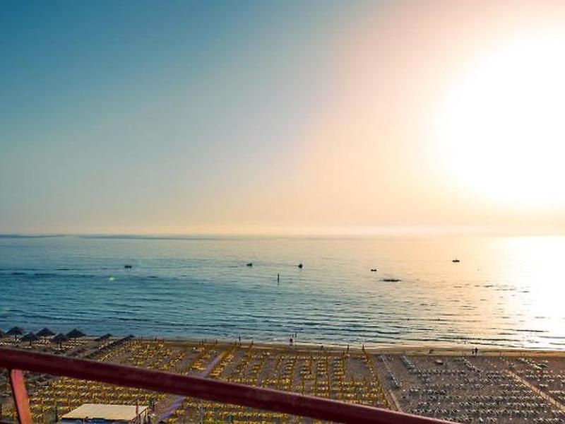 5DA2CA559FBA9C479DE334929474FBF2