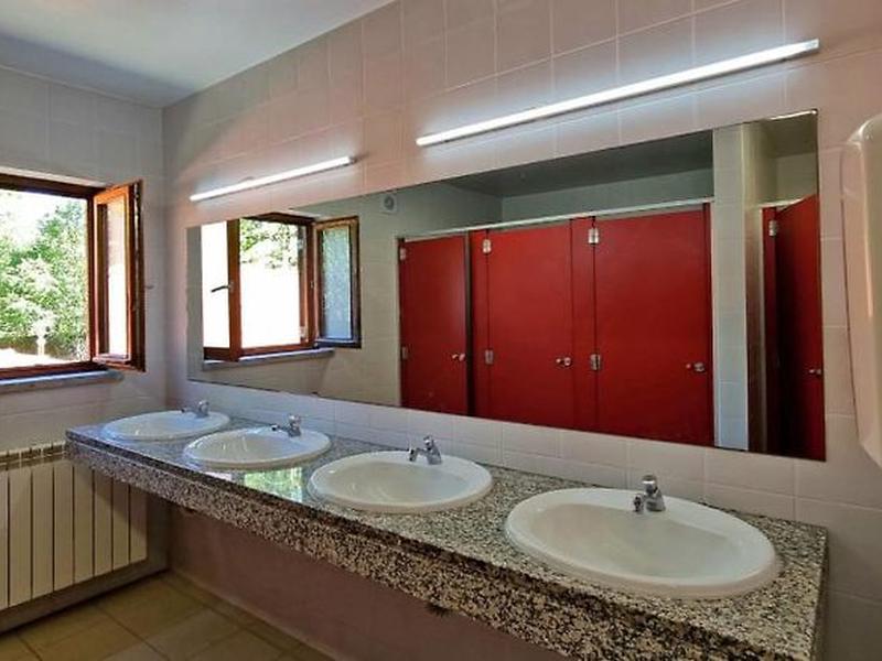 24D11133ABFB6D1E116216BAA3B7B281