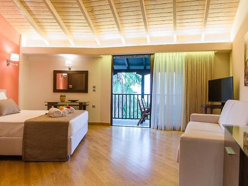 CE0B54EB5EA0ACF70A83B5E7B4936005