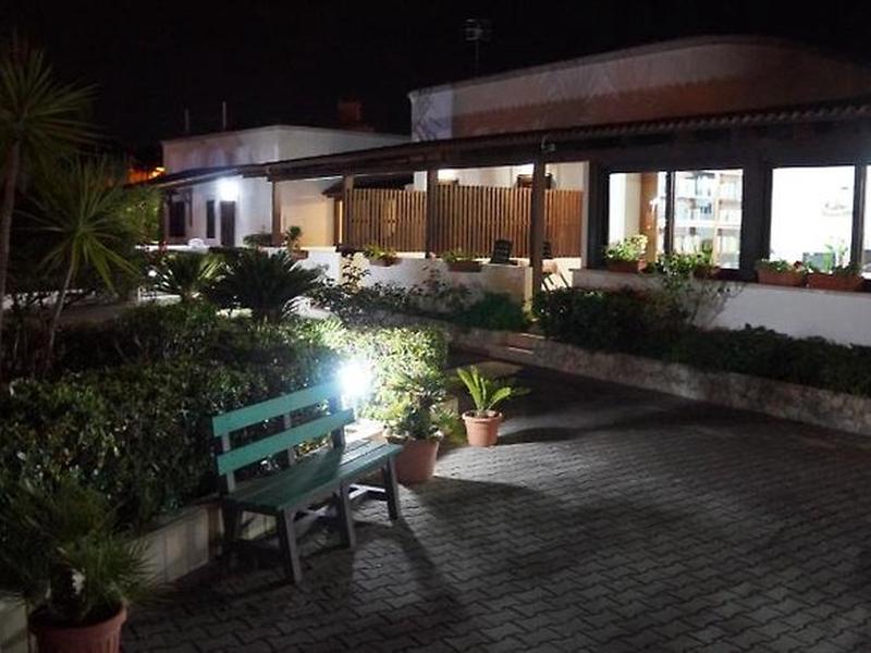 C5BDE4979E3F40508518E0FED1A0A8D4