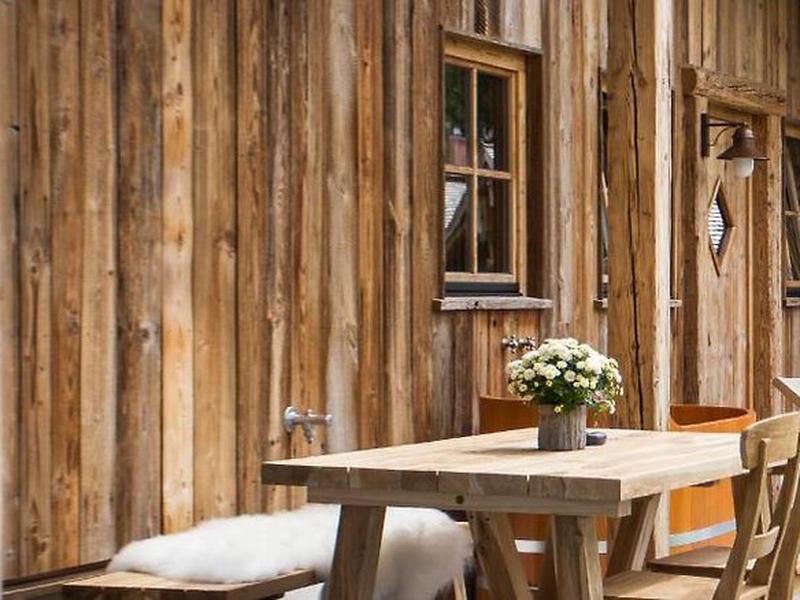 372958C7BE94711157D937E5E01097A2