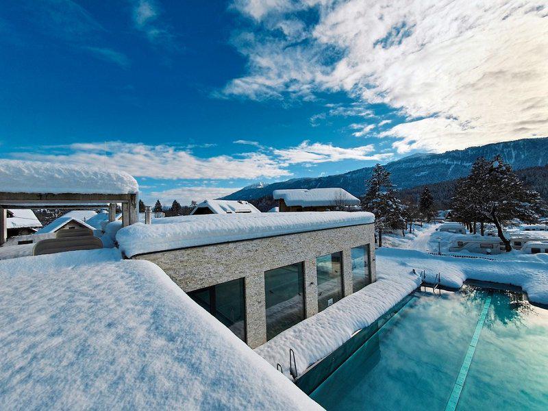 11C538B3869A69675338AB034F8E7403