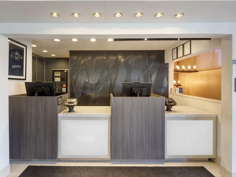 D241C26071AF02D2A68E030AB66E9E62