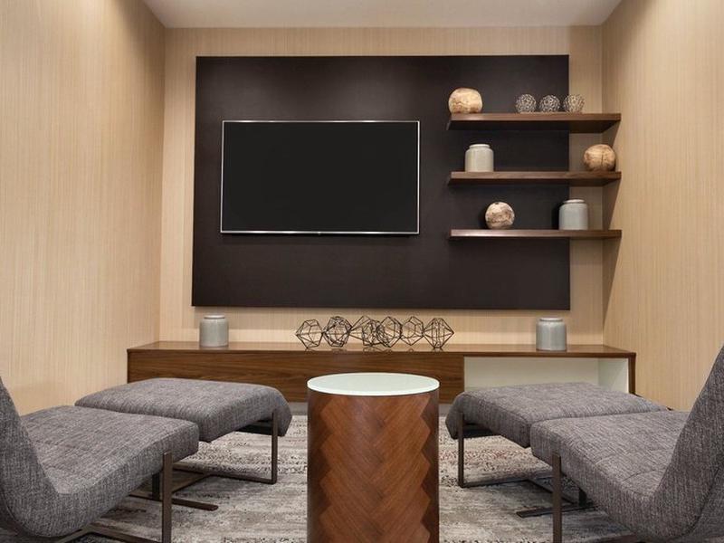 F242C3210214D8F1DE7610F7FAC8C54B