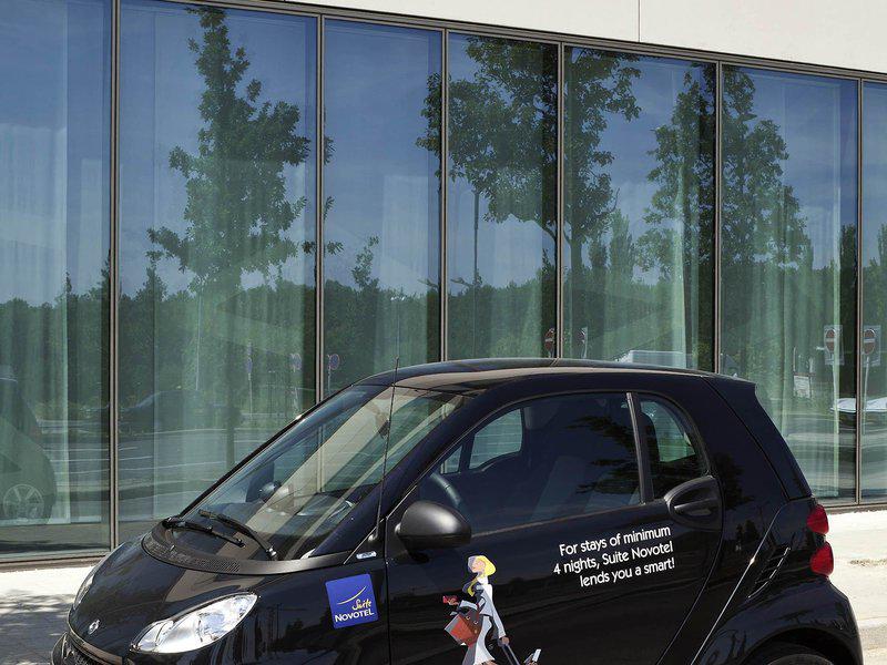 82E70C13118643C3AD1D762F8D74898D