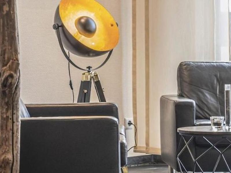 1BCCFCF457AD51AB95EA282F9FF33CCB