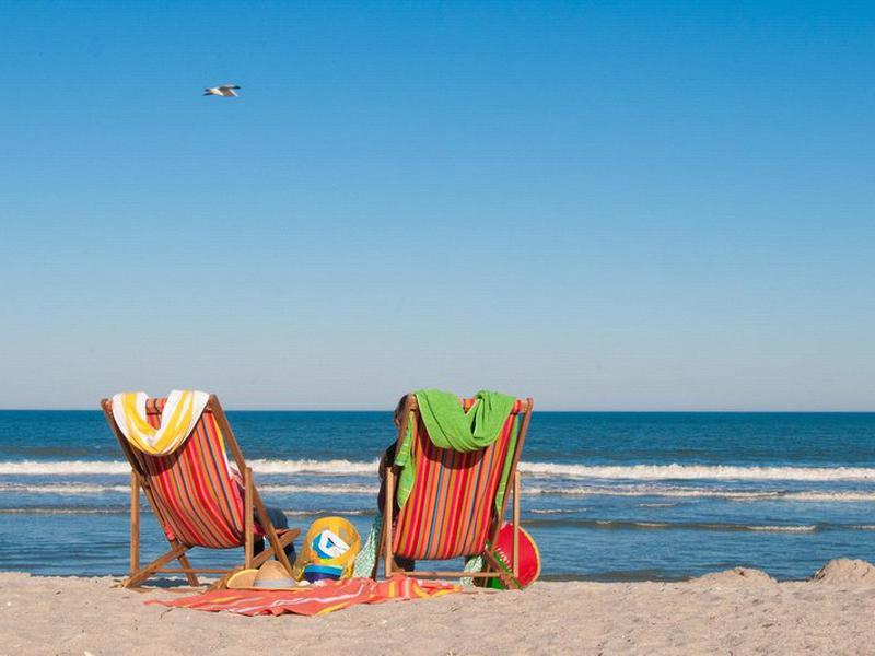 DCED888142A19A5A8D1E9A4FAEE6D2D0