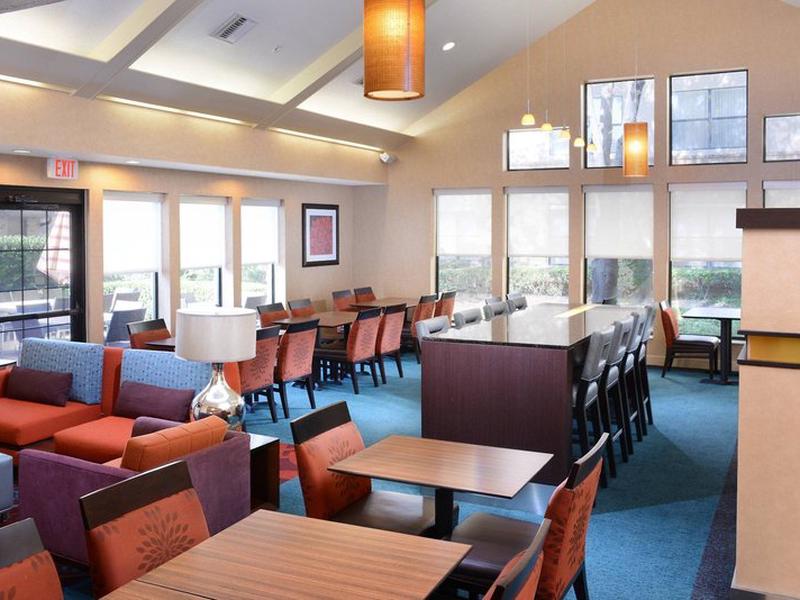 D8DCDFA2043469BEA2C9E19A62D09734