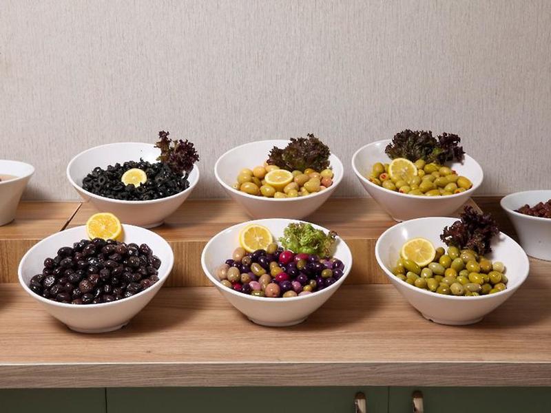 AFABB0B7E43666C3826CAAB96DF3839E