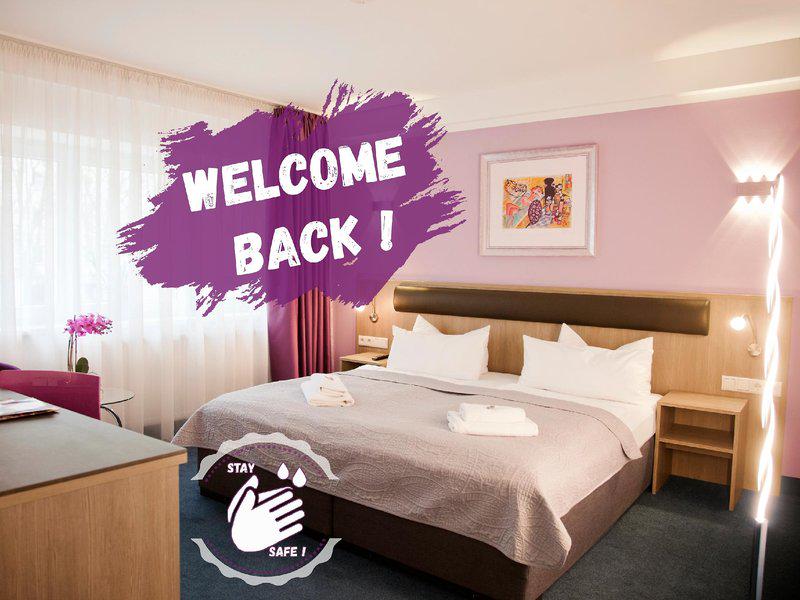 55647281ABA2FD39A4D27E3B9600BCE4