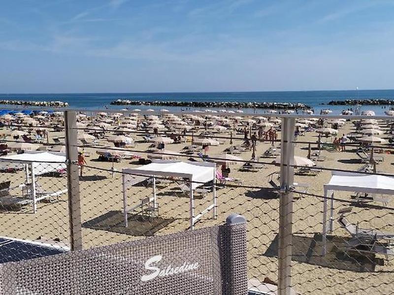 584A1D43BB0BFE7582B20B8BA54A99F2