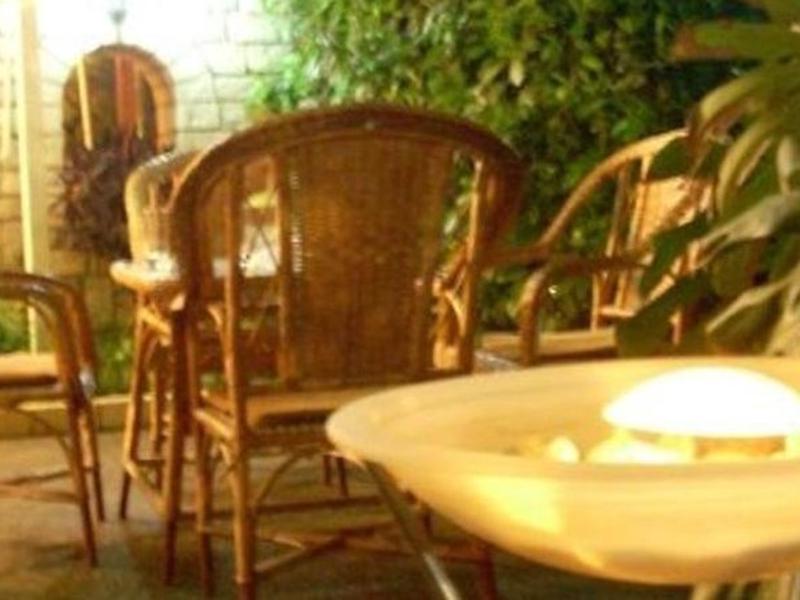 18382B60F98B33B5422C0ADE460703C9