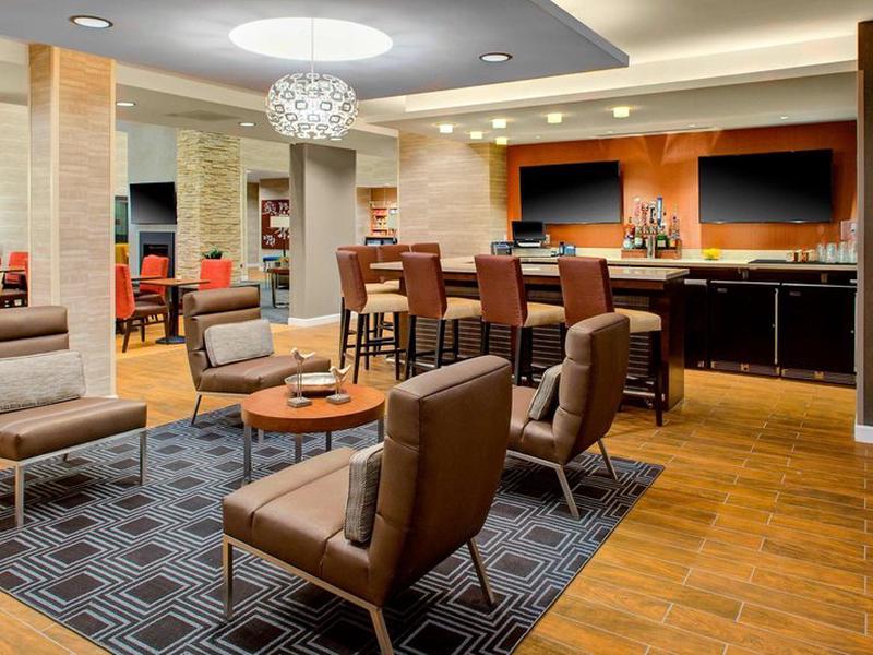 21A06CA7E77288D13EDA017D6CA73590